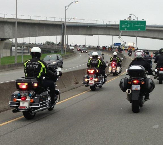 Daniel instructing riders